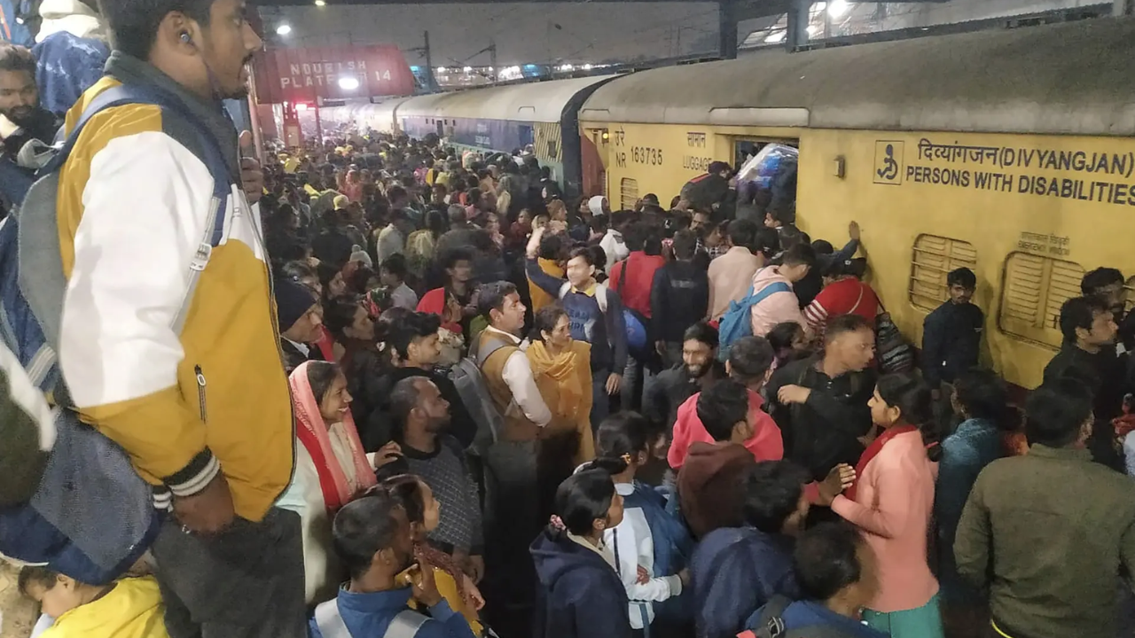 ‘Never seen such a crowd’: Survivors recall horror of stampede at New Delhi Station